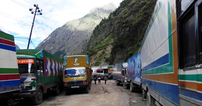 रसुवागढी नाका बन्द भएपछि मालवाहक कन्टेनर कोरलातर्फ डाइभर्ट