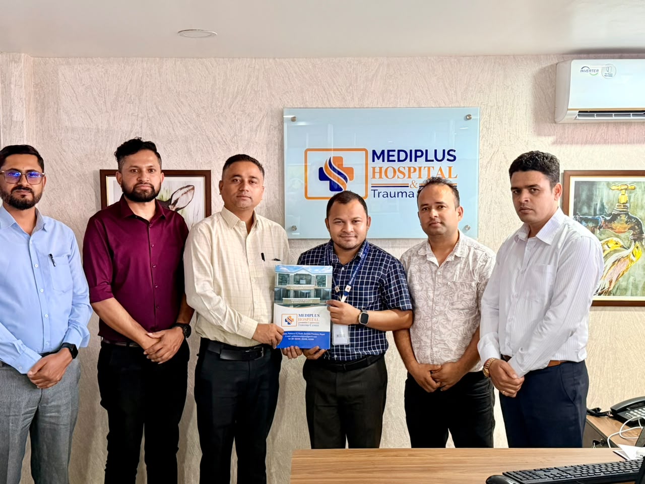 एनएमबि लघुवित्त र मेडिप्लस अस्पतालबीच स्वास्थ्य उपचार सेवामा छुट सम्झौता