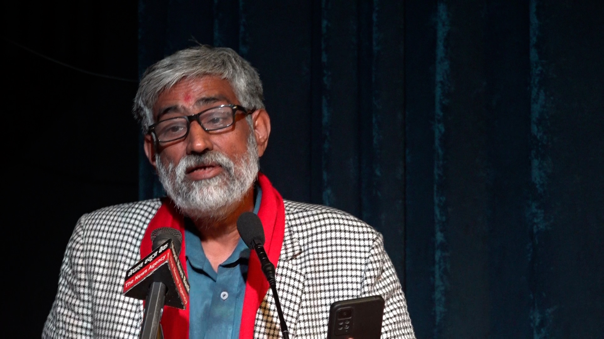 बहुभाषिक कवि गोष्ठीले भाषा, संस्कृति र सभ्यताबीच संवाद स्थापित गर्छ : धर्मेन्द्र झा