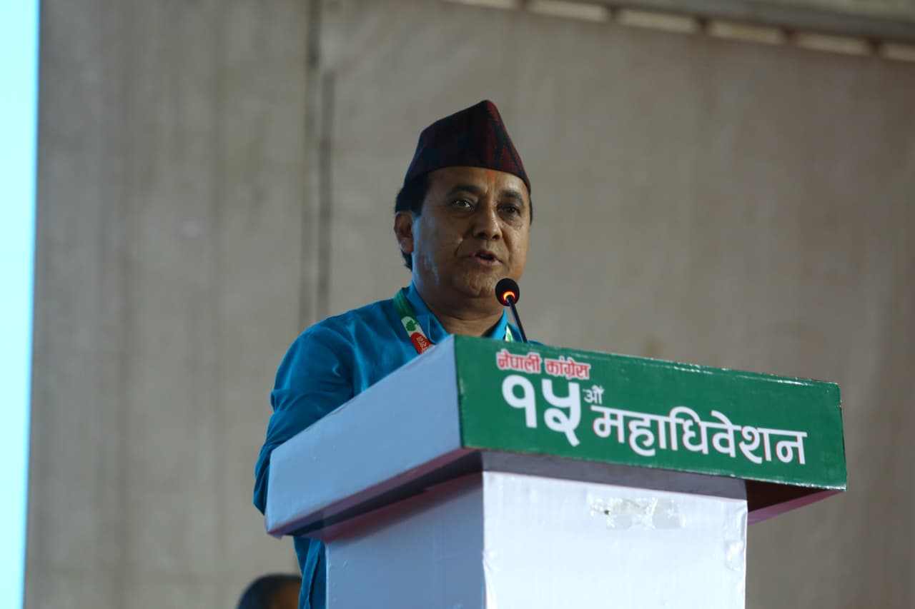 उपसभापति विश्वप्रकाश शर्माले पेश गरेको समसामयिक विषयक प्रतिवेदन पारित